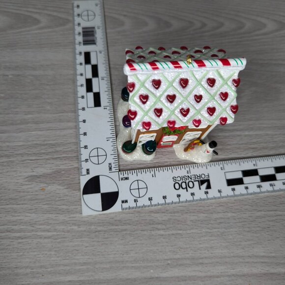 Hallmark Keepsake Ornament 2008 Gingerbread Lane Noelville NIB 3rd in the Series - Picture 13 of 16